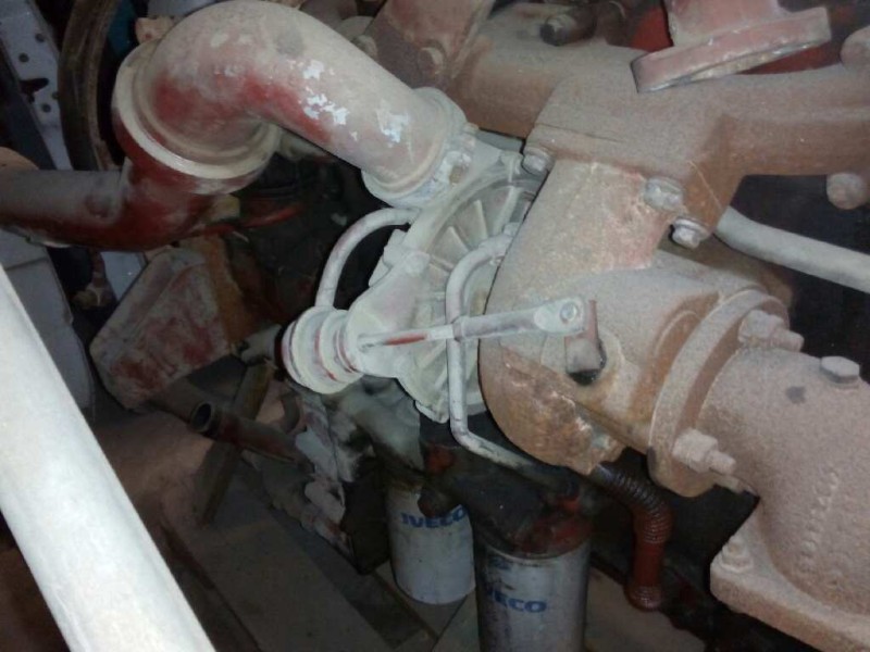 Recambio de despiece motor para iveco eurotech (mt) fki 190 e 27 larga distancia referencia OEM IAM 836046  