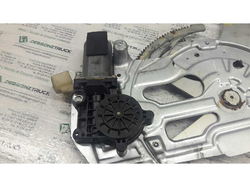 Recambio de elevalunas delantero izquierdo para volvo s60 berlina 2.4 d referencia OEM IAM 8626962LH  