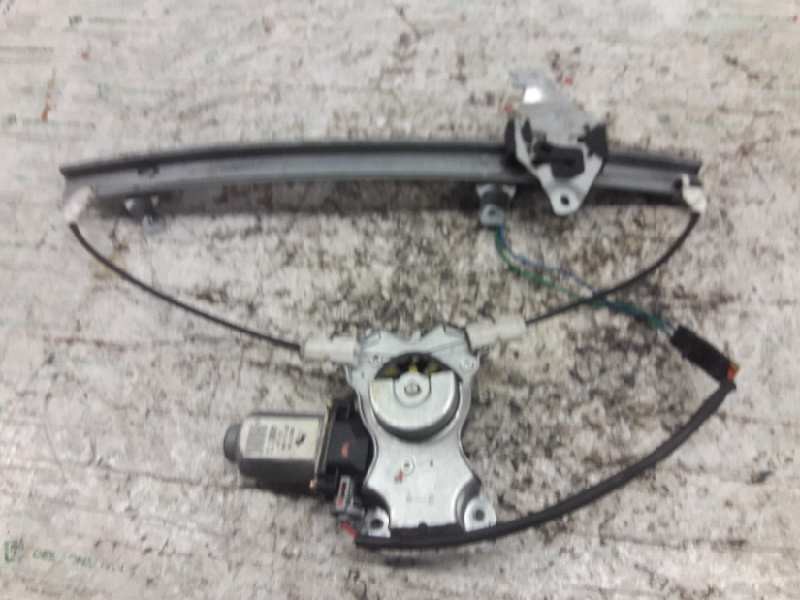 Recambio de elevalunas delantero izquierdo para nissan primera berlina (p11) básico referencia OEM IAM 400601T3  