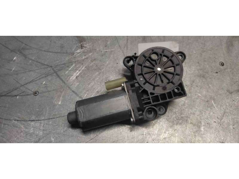 Recambio de elevalunas delantero izquierdo para ford fusion (cbk) ambiente referencia OEM IAM  SIN MOTOR 