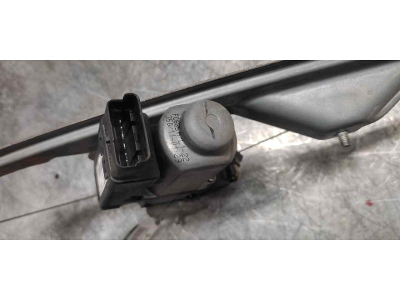 Recambio de elevalunas delantero izquierdo para renault modus confort dynamique referencia OEM IAM 503620080119 6 PINS 