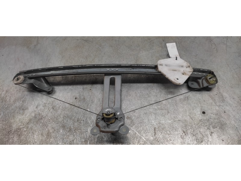 Recambio de elevalunas delantero izquierdo para dacia logan laureate referencia OEM IAM   