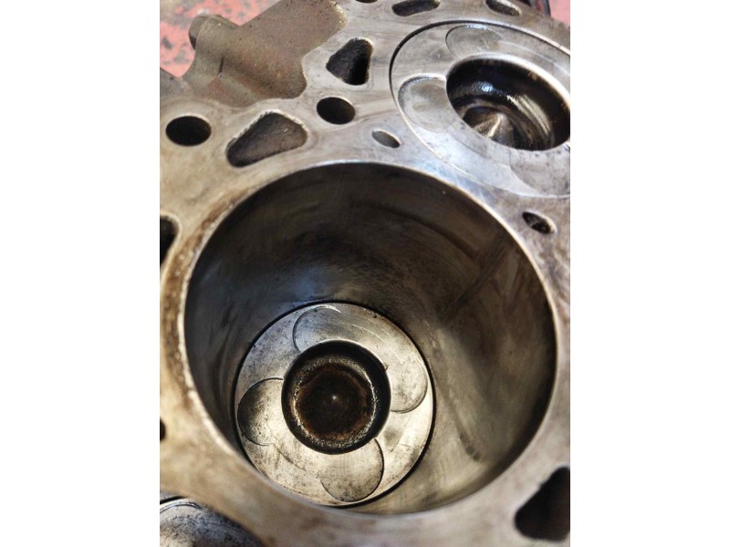 Recambio de despiece motor para nissan cabstar 09.06 2.5 diesel referencia OEM IAM YD25  