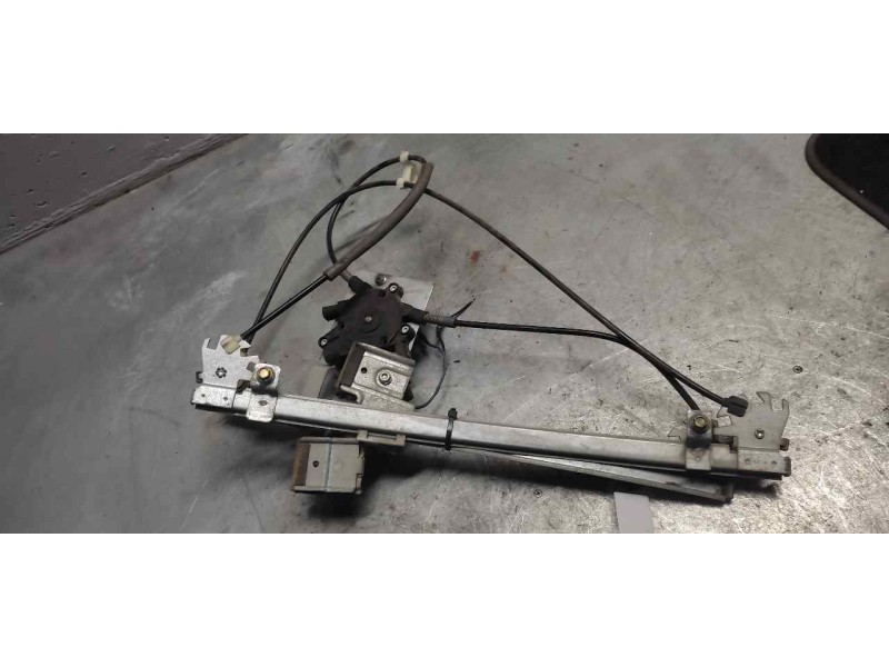 Recambio de elevalunas delantero izquierdo para volkswagen polo berlina (6n1) air referencia OEM IAM 270509  