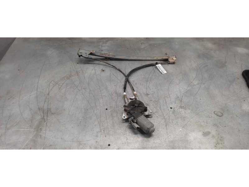 Recambio de elevalunas delantero izquierdo para citroën saxo 1.5 d plaisir referencia OEM IAM 400671T1 2 PINS 