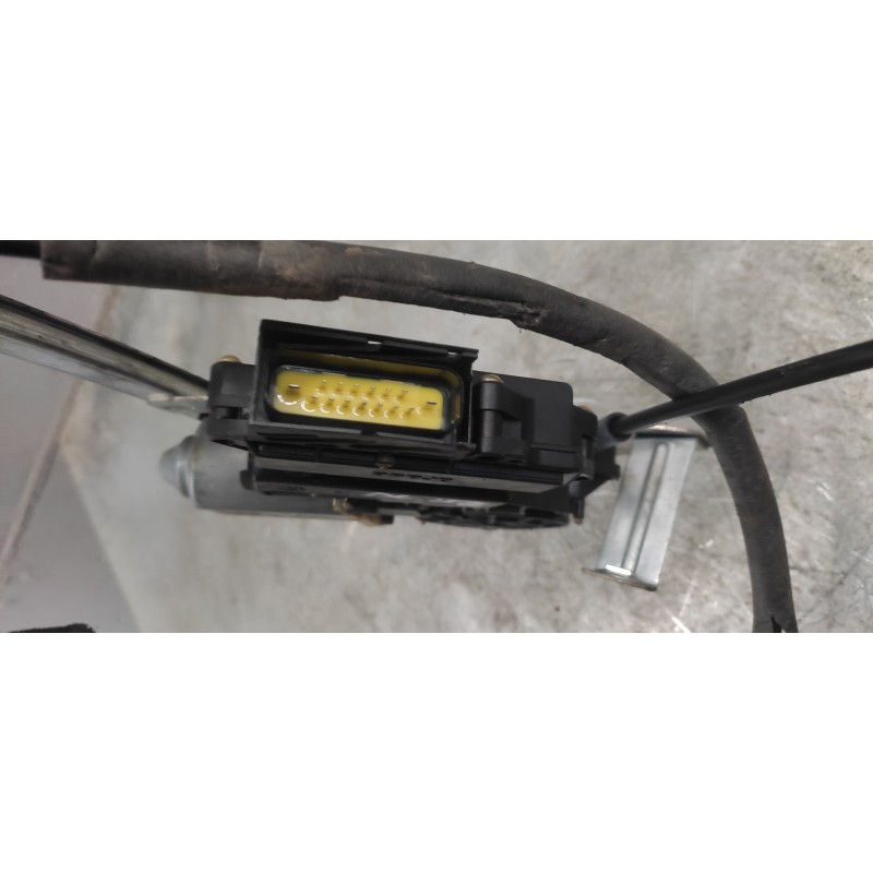 Recambio de elevalunas delantero izquierdo para ford galaxy (vy) 1.9 tdi cat referencia OEM IAM   15 PINS