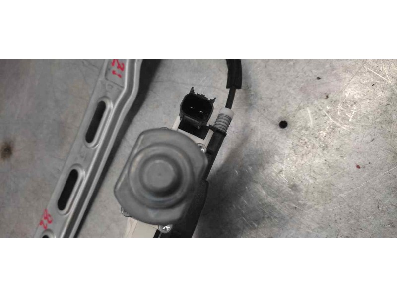 Recambio de elevalunas delantero izquierdo para ford tourneo courier (c4a) ambiente referencia OEM IAM ET76A23201CD 2 PINS 