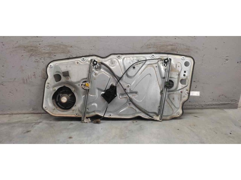 Recambio de elevalunas delantero izquierdo para fiat stilo (192) 1.9 jtd 115 referencia OEM IAM 00517452780  