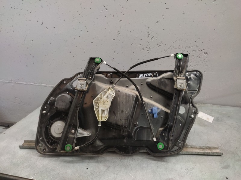 Recambio de elevalunas delantero izquierdo para volkswagen passat berlina (3c2) advance referencia OEM IAM 3C1837755G  