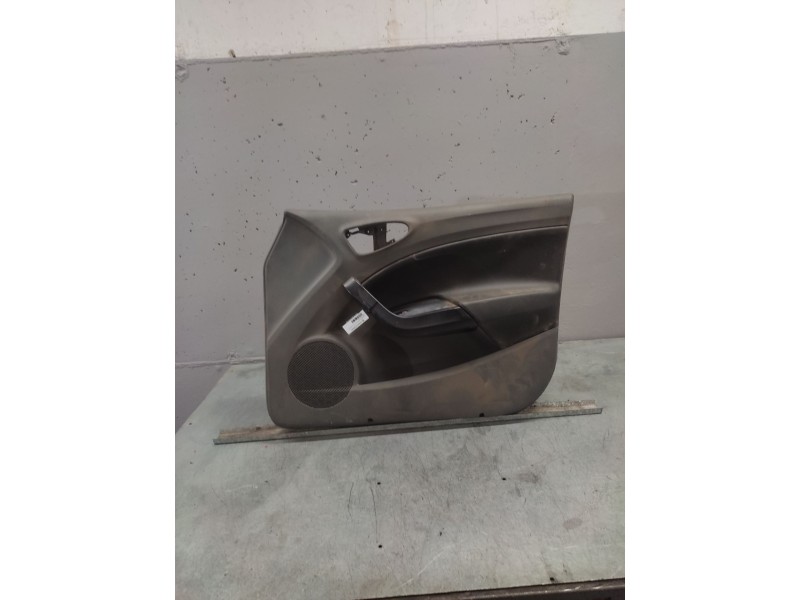 Recambio de guarnecido puerta delantera derecha para seat ibiza (6j5) good stuff referencia OEM IAM   