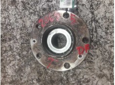 Recambio de buje trasero derecho para peugeot 407 st sport referencia OEM IAM   