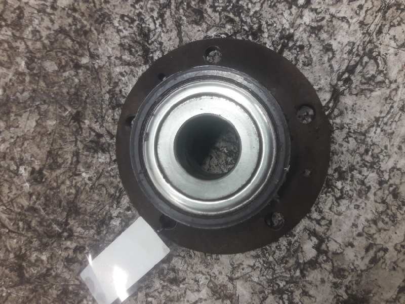 Recambio de buje trasero derecho para peugeot 407 st sport referencia OEM IAM   