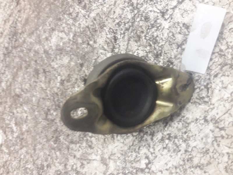 Recambio de soporte motor derecho para peugeot 407 st sport referencia OEM IAM   
