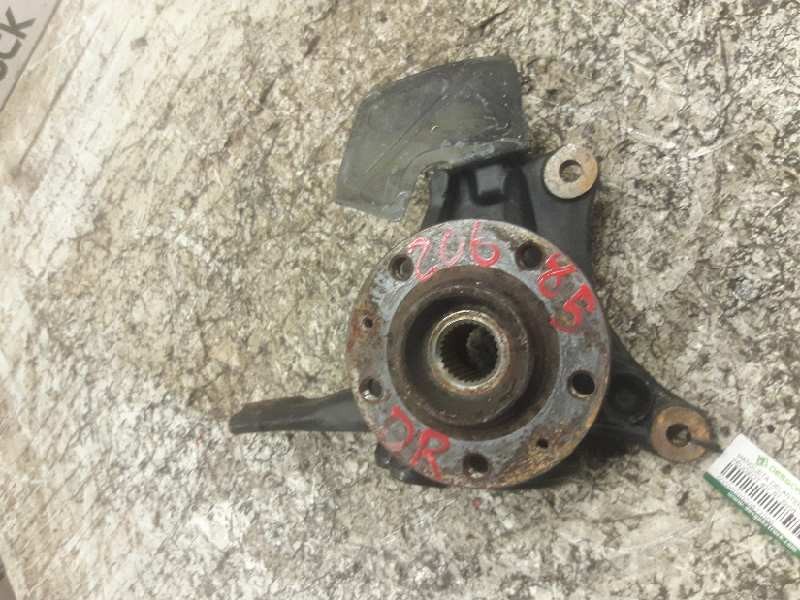 Recambio de mangueta delantera derecha para peugeot 407 st sport referencia OEM IAM   