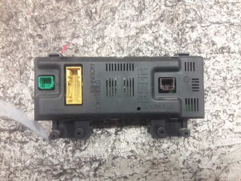 Recambio de mando climatizador para peugeot 307 (s1) xs referencia OEM IAM 9646627977 281138640 26/6/6 PINS