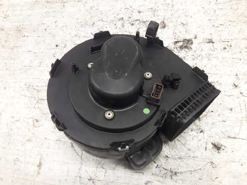 Recambio de ventilador calefaccion para peugeot 106 (s2) xr d referencia OEM IAM 4530S10  