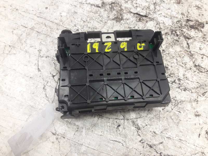Recambio de bsm caja fusibles para peugeot partner (s2) combi plus referencia OEM IAM T118470002 964349898000 