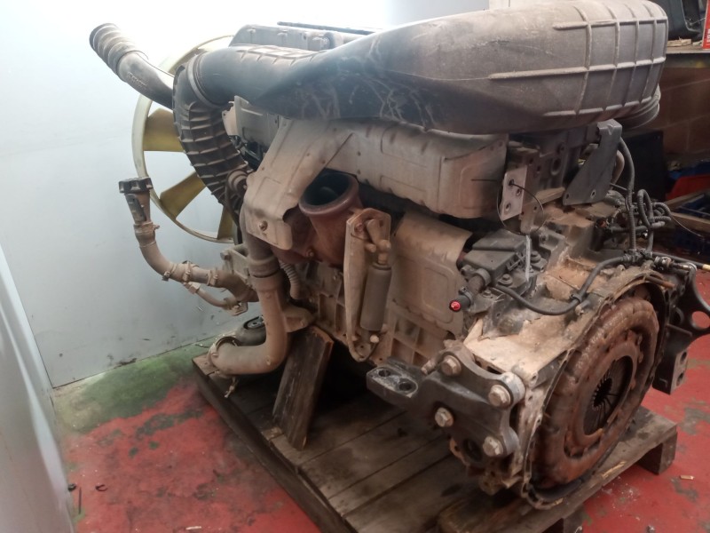 Recambio de despiece motor para renault premium distribution 7.2 diesel referencia OEM IAM dxi7280ec06  