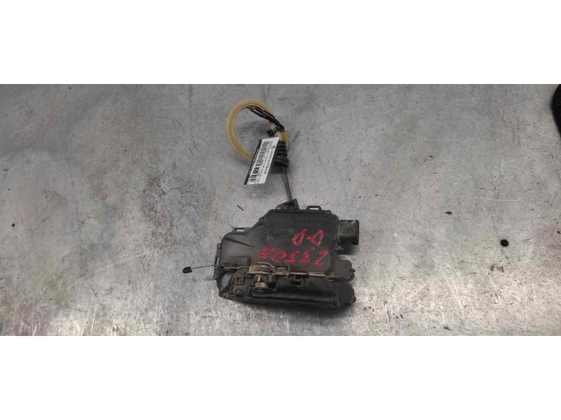 Recambio de cerradura puerta delantera derecha para seat leon (1m1) signo referencia OEM IAM 3B1837016AD 8 PINS 