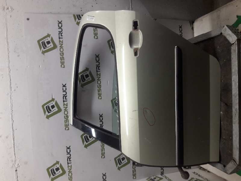 Recambio de puerta trasera izquierda para peugeot 407 st sport referencia OEM IAM   