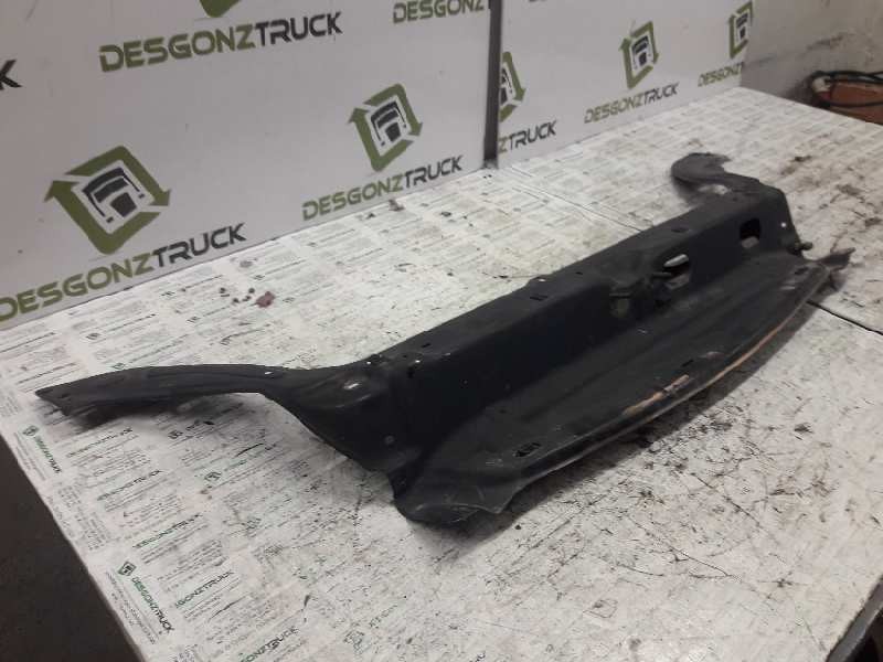 Recambio de panel frontal para peugeot partner (s2) combi plus referencia OEM IAM   