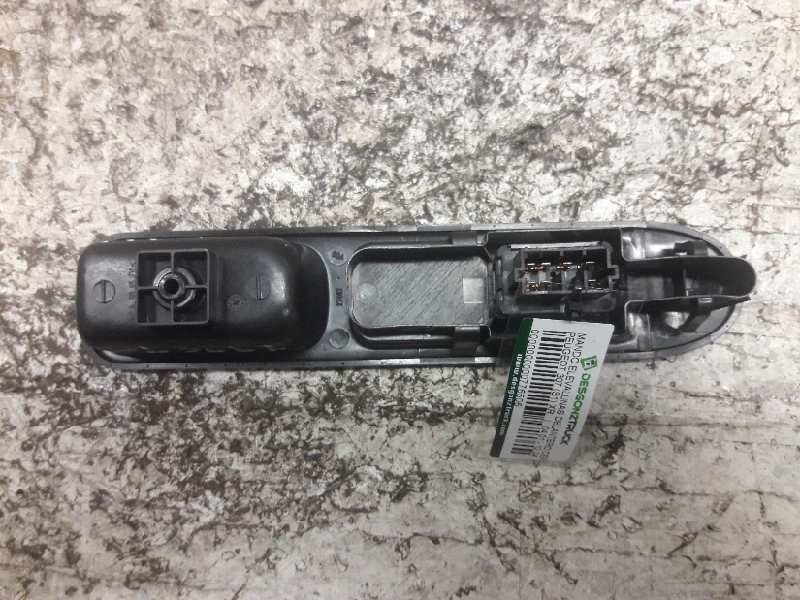 Recambio de mando elevalunas delantero derecho para peugeot 307 (s1) xr referencia OEM IAM  7 PINS 