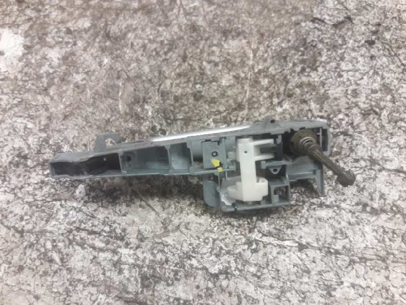 Recambio de maneta exterior delantera izquierda para peugeot 407 st sport referencia OEM IAM 9653401680  