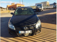 opel astra h berlina del año 2005