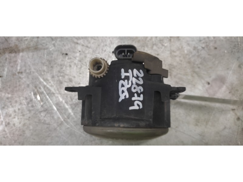 Recambio de faro antiniebla izquierdo para peugeot 307 cc (s2) básico referencia OEM IAM   2 PINS