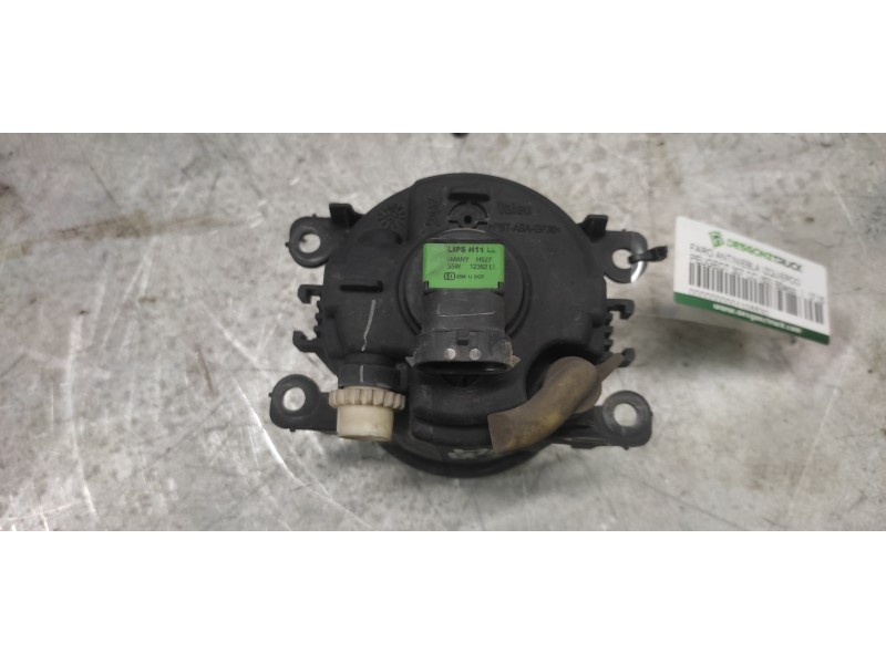 Recambio de faro antiniebla izquierdo para peugeot 307 cc (s2) básico referencia OEM IAM   2 PINS
