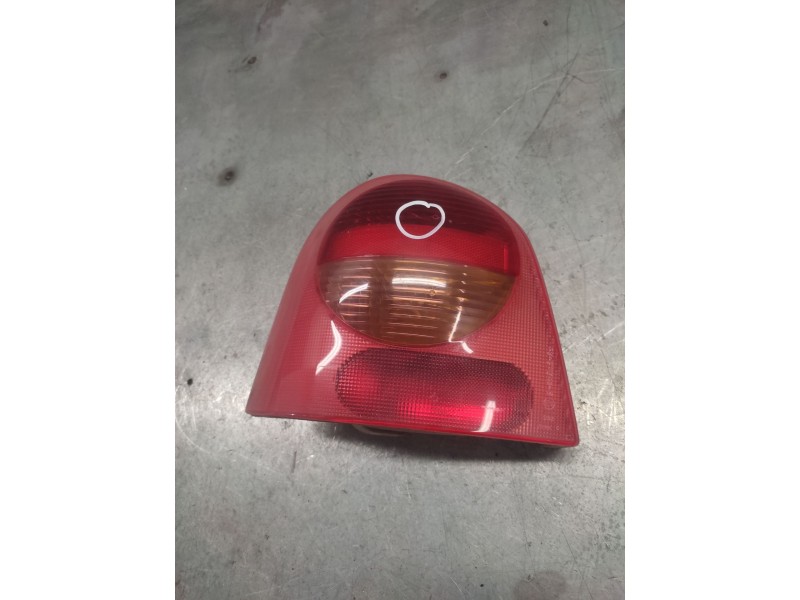 Recambio de piloto trasero izquierdo para renault twingo (co6) 1.2 authentique (c068/6c/6d) referencia OEM IAM   