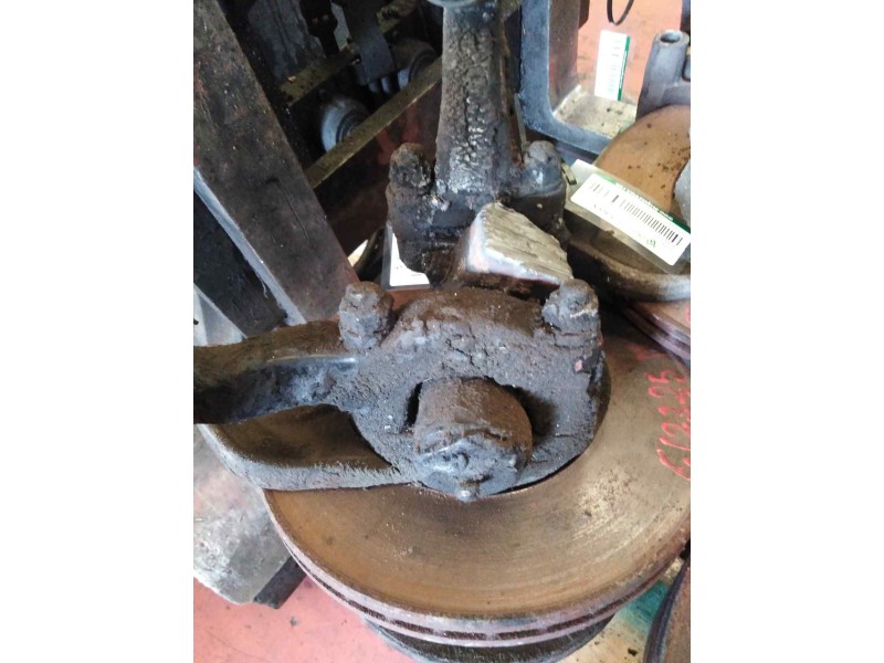 Recambio de mangueta delantera izquierda para nissan cabstar e 3.0 diesel referencia OEM IAM   