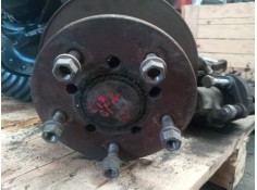 Recambio de buje delantero para nissan cabstar e referencia OEM IAM 402049x201  