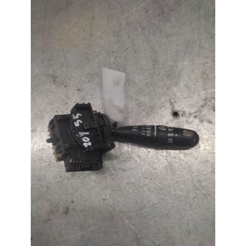 Recambio de mando limpia para toyota corolla (e12) 1.6 linea luna berlina referencia OEM IAM   