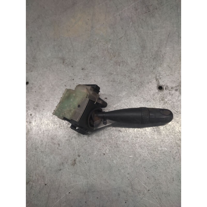 Recambio de mando limpia para toyota corolla (e12) 1.6 linea luna berlina referencia OEM IAM   