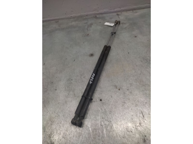 Recambio de amortiguadores maletero / porton para peugeot partner (s2) rancho plus referencia OEM IAM  670N 