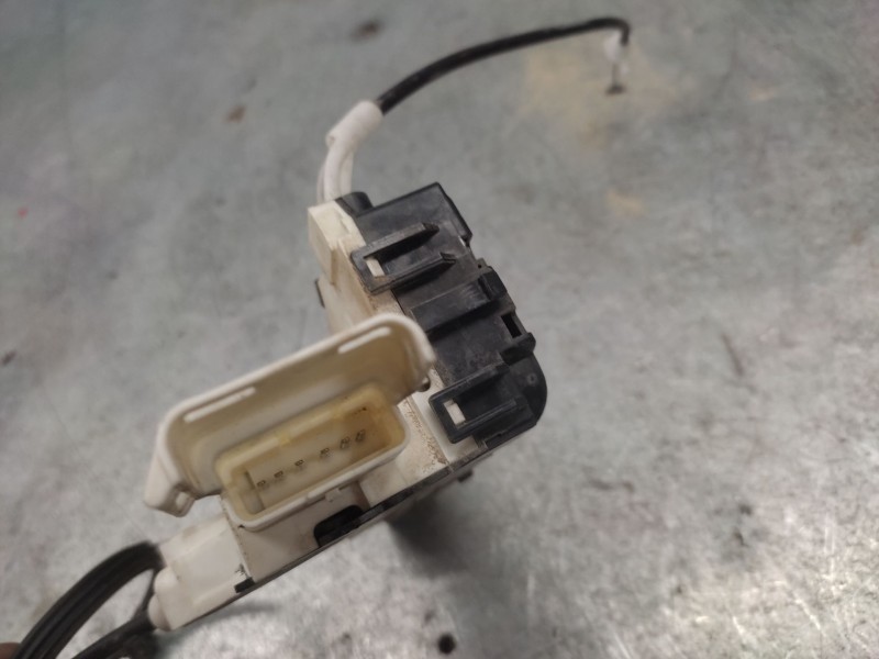 Recambio de cerradura puerta delantera izquierda para peugeot 407 sr confort referencia OEM IAM  6 PINS 