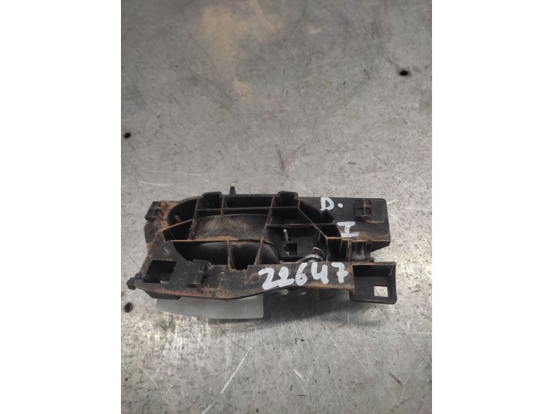 Recambio de maneta interior delantera izquierda para peugeot 407 sr confort referencia OEM IAM   