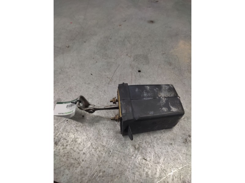 Recambio de retenedor puerta para peugeot 307 berlina (s2) xs + referencia OEM IAM  DELANTERA IZQUIERDA 