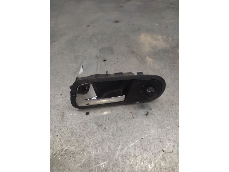 Recambio de maneta interior delantera izquierda para ford galaxy (vy) ghia referencia OEM IAM   