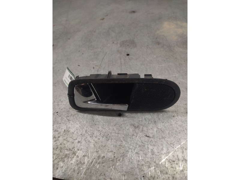 Recambio de maneta interior trasera izquierda para ford galaxy (vy) ghia referencia OEM IAM   