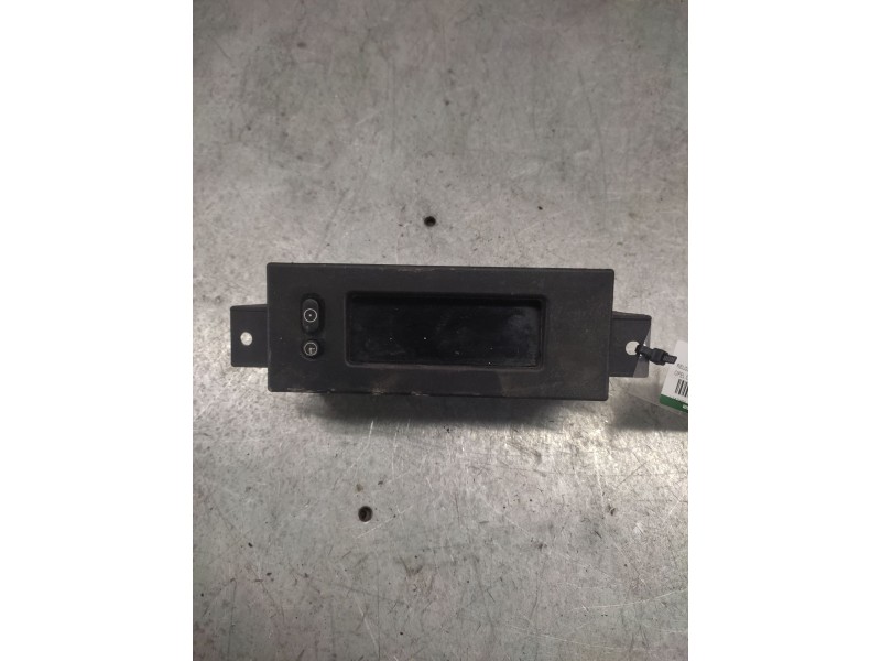 Recambio de reloj para opel combo (corsa c) familiar referencia OEM IAM 13301082  