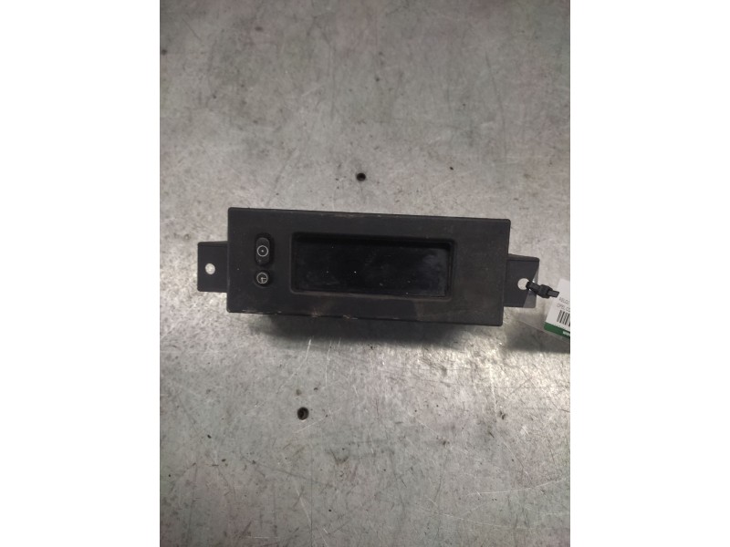Recambio de reloj para opel combo (corsa c) familiar referencia OEM IAM 13301082  