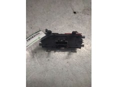 Recambio de warning para renault megane ii classic berlina confort authentique referencia OEM IAM 8200095493  6 PINS 2