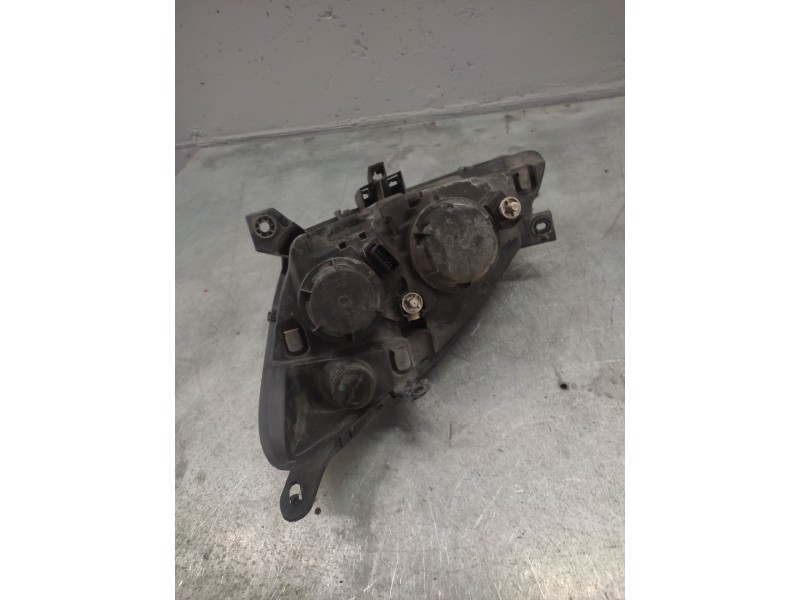 Recambio de faro derecho para citroën c5 berlina 2.0 hdi sx referencia OEM IAM   