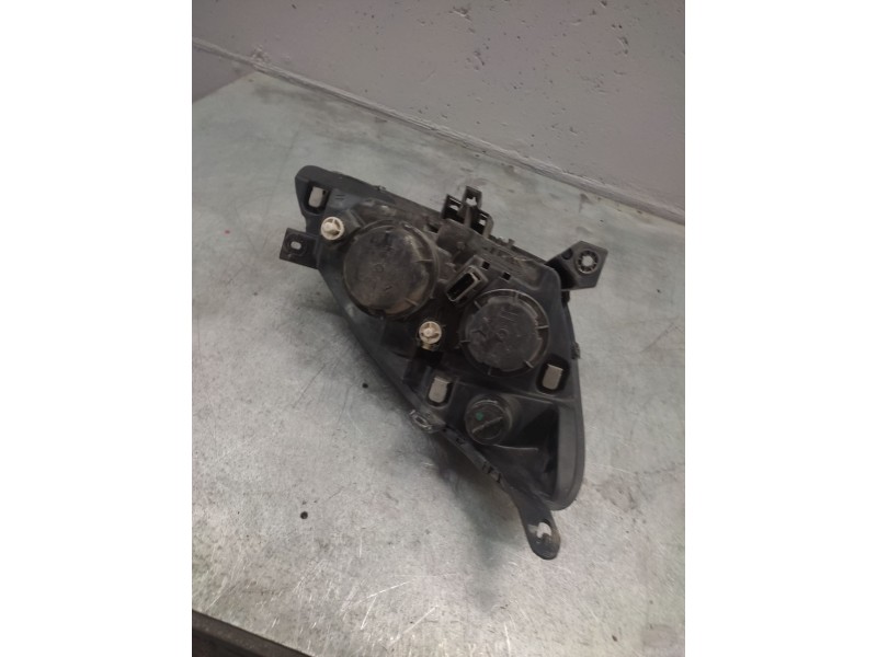 Recambio de faro izquierdo para citroën c5 berlina 2.0 hdi sx referencia OEM IAM   
