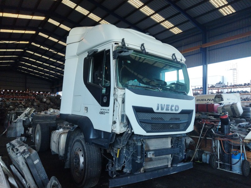 iveco stralis (ad/at) del año 2013