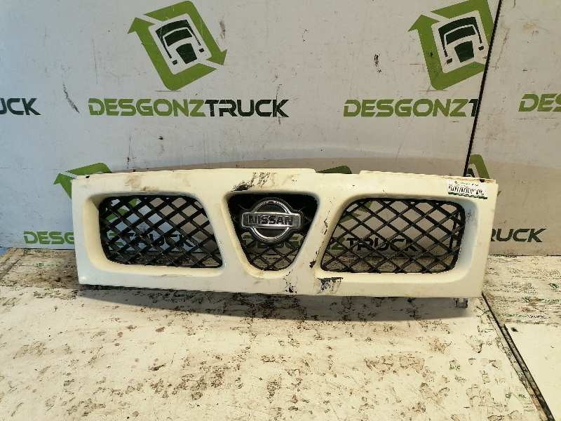 Recambio de rejilla delantera para nissan terrano/terrano.ii (r20) referencia OEM IAM 623107F  