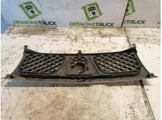 Recambio de rejilla delantera para nissan terrano/terrano.ii (r20) referencia OEM IAM 623107F   2