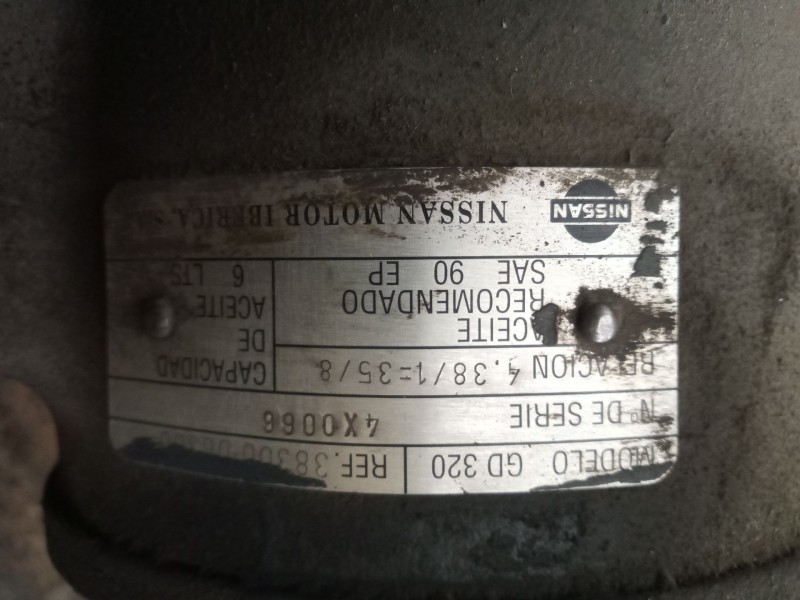 Recambio de grupo para nissan l80.09 referencia OEM IAM gd320 relacion:4.38/1=35/8 3800d6300